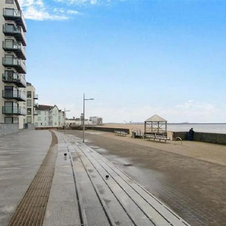 Holiday Home 斯旺西 外观 照片